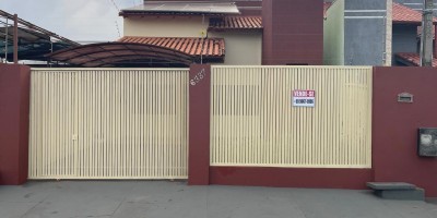 Vende-se uma casa em Rolim de Moura
