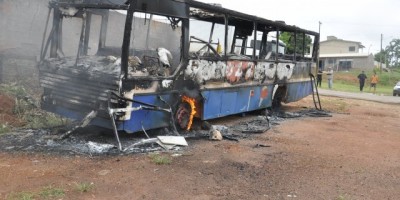 Nova Brasilândia - Incêndio em Ônibus.