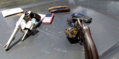 São Francisco do Guaporé - PM prende três pessoas por porte ilegal de arma na BR 429
