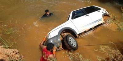 Jaru: Idoso morre ao cair em rio após perder o controle de seu veículo