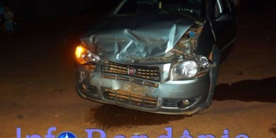 Rolim de Moura: três carros colidem no cruzamento da avenida fortaleza com Rua Urupá