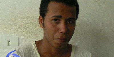 Ji-Paraná - Jovem de 20 anos tenta entrar no presídio com Maconha introduzida no Ânus
