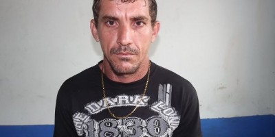 Rolim de Moura -  Homem furta uma loja, foge do local mas é pego pela PM.
