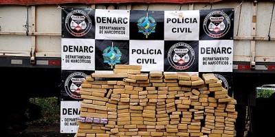 JI-PARANÁ - DENARC de Porto Velho apreende carreta com cerca de 300 quilos de maconha