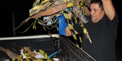 Rolim de Moura – Terrenos nos canteiros da AV. 25 de Agosto são demarcados e vendidos ilegalmente para a passagem da cavalgada da 28ª Expoagro