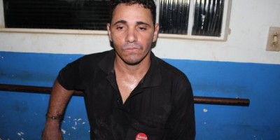 Rolim de Moura – Homem é detido com drogas após tentar fugir de uma Viatura da PM 