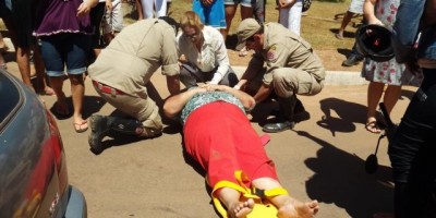 Rolim de Moura –  Colisão entre moto e carro no bairro Beira Rio deixa duas mulheres feridas