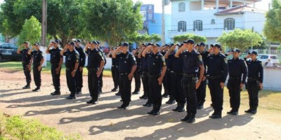 Rolim de Moura – Formatura militar realizada em celebração ao Dia do Soldado reúne policiais da região