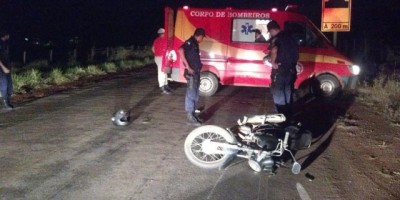 Rolim de Moura – Motociclista bate em cachorro e cai da moto na RO-010