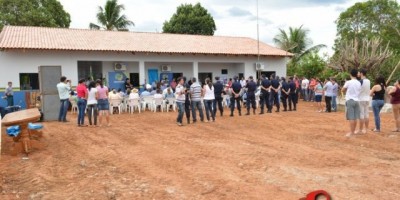Castanheiras - COM AS PRÓPRIAS MÃOS - Com muito sacrifício, Policiais Militares terminam o novo Quartel da PM