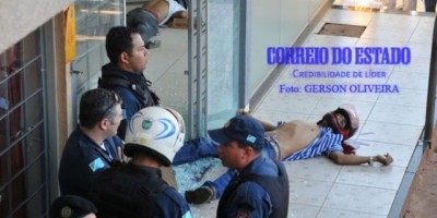 BRASIL - Dupla tenta assaltar lotérica e acaba morta por PM que estava na fila, em Campo Grande/MS