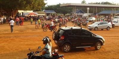 São Miguel do Guaporé - Policia Militar libera o bloqueio na RO 010