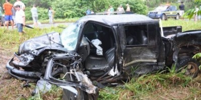 BR 364 - Dois mortos e quatro feridos em grave acidente próximo ao Guaporé