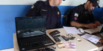 Rolim de Moura – Homem é preso pela PM após ter arrombado e furtado uma residência