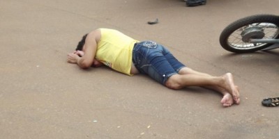 Rolim de Moura –  Condutora de moto fica ferida em acidente de trânsito