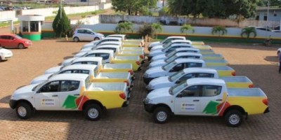 Rolim de Moura –  Polícia Militar de Rolim recebe camionete do Detran para fiscalizar o trânsito