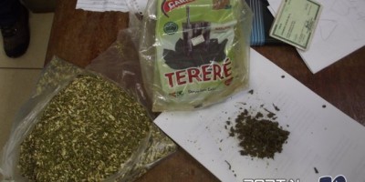 Cacoal - Rapaz tenta entrar com droga no presídio