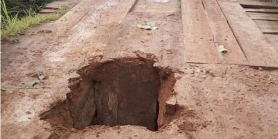 Rolim de Moura – Após tragédia na linha 176 outro buraco na cabeceira da ponte começa a se formar