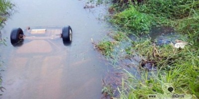 Ouro Preto - Homem de 64 anos morre afogado após cair com carro em rio