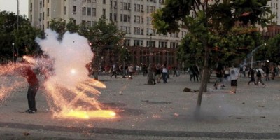 BRASIL - Cinegrafista atingido por rojão em protesto no Rio tem morte cerebral