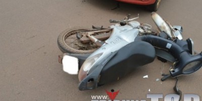 ROLIM DE MOURA: Colisão entre carro e moto próximo a CEF