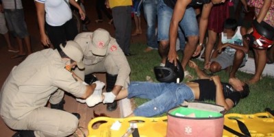 Rolim de Moura –  Em menos de meia hora, dois acidentes de trânsito foram registrados na noite de sábado