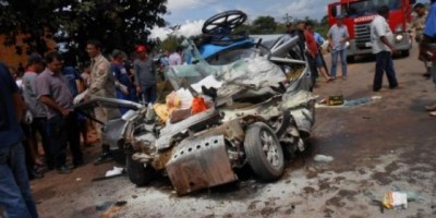 Jaru - Tragédia: Grave acidente na BR 364 deixa duas vitimas fatais - IMAGENS FORTES