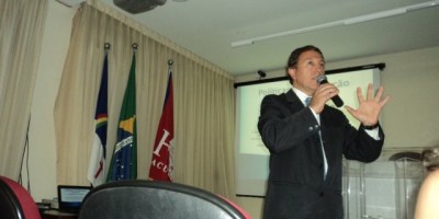 Rolim de Moura – Colégio BENEC convida a população a participar de uma Palestra na área da Educação com o palestrante Dr. Leopoldo Briones da Pontificia universidad Católica de Chile