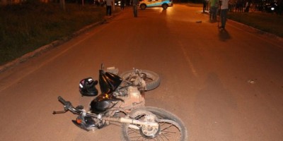 Rolim de Moura –  Noite de quarta-feira - Acidente de trânsito no cruzamento da Avenida 25 de Agosto com Rua Urupá