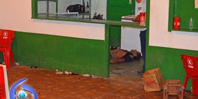 CACOAL -  Homem é morto a golpes de canivete dentro de Bar 