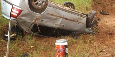Santa Luzia: Veículo sofre capotamento na linha 45 saída para São Felipe