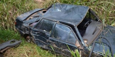 Santa Luzia – Filho de vereador sofre capotamento