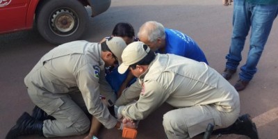 Rolim de Moura –  Colisão entre moto e caminhonete resulta em duas pessoas feridas
