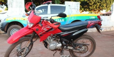 Rolim de Moura – Em poucas horas após furto de motocicleta, Polícia Militar recupera veículo e prende suspeito