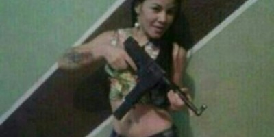 Porto Velho - 'Modelo' da zona Leste que se exibia com armas no WhatsApp é presa pela PM