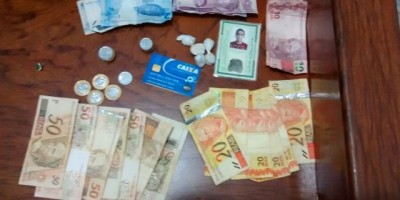 Alto Alegre -  Serviço Reservado da Polícia Militar estoura boca de fumo e prende suposto traficante