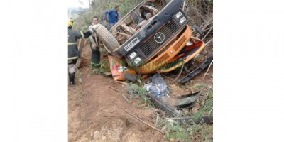 Caminhoneiro morre após acidente na BR-364
