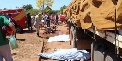 Rolim de Moura – Marido e mulher morrem esmagados em grave acidente de trânsito entre uma motocicleta e um caminhão
