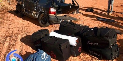 BR-364 - Motorista dorme na direção e colide transversalmente com carreta 