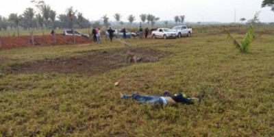 Guajará-Mirim Após tiroteio com á Policia Militar elemento é encontrado morto e veículos reuperados
