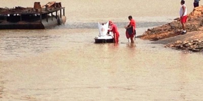 Porto Velho -Homem comete suicídio após se jogar de ponte do Rio Madeira - FOTOS e VÍDEO