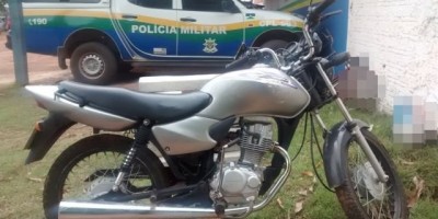 Rolim de Moura – Polícia Militar recupera moto furtada antes que a proprietária soubesse do crime