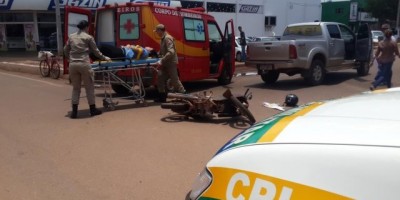 Rolim de Moura –  Acidente de trânsito no Centro da cidade deixa motociclista ferida
