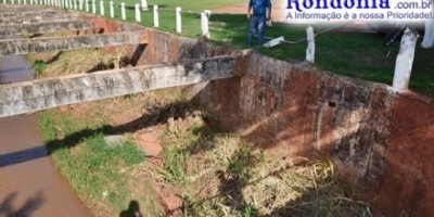 Rolim de Moura –  Preocupado com enchentes vereador Vanderilo Nogueira cobra limpeza dos canais 