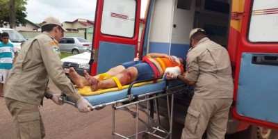 Rolim de Moura –  Acidente de trânsito envolvendo moto e automóvel de Auto Escola resulta em uma pessoa ferida 