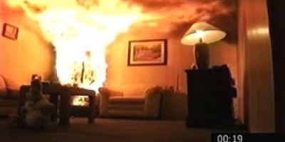 DICA  DE SEGURANÇA - Vídeo mostra porque você deve desligar as luzes de Natal quando for dormir  
