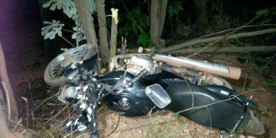 Rolim de Moura –  Motociclista sofre queda na RO-383