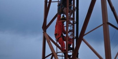 Vilhena - Mulher de 31 anos ameaça se jogar de torre