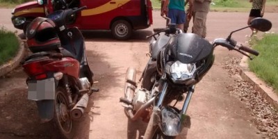 Rolim de Moura – Acidente de trânsito envolvendo duas motos no centro da cidade deixa duas pessoas levemente feridas