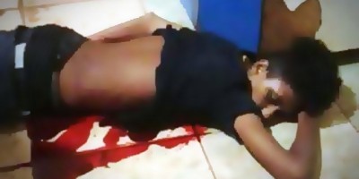 Porto Velho - Jovens são baleados em bar na zona leste, um morreu